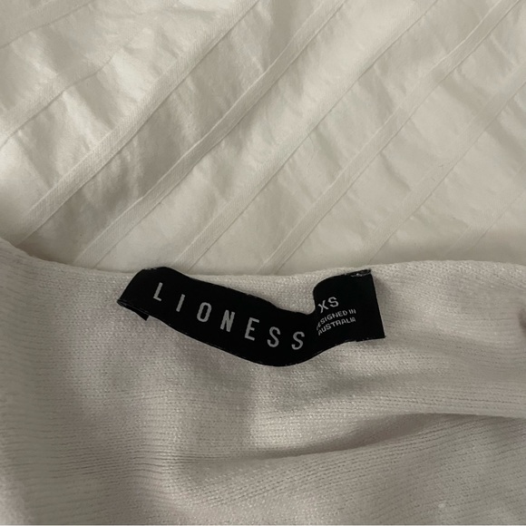 Lioness/Princess Polly Heavenly Sent Top 2Pc - Picture 9 of 9